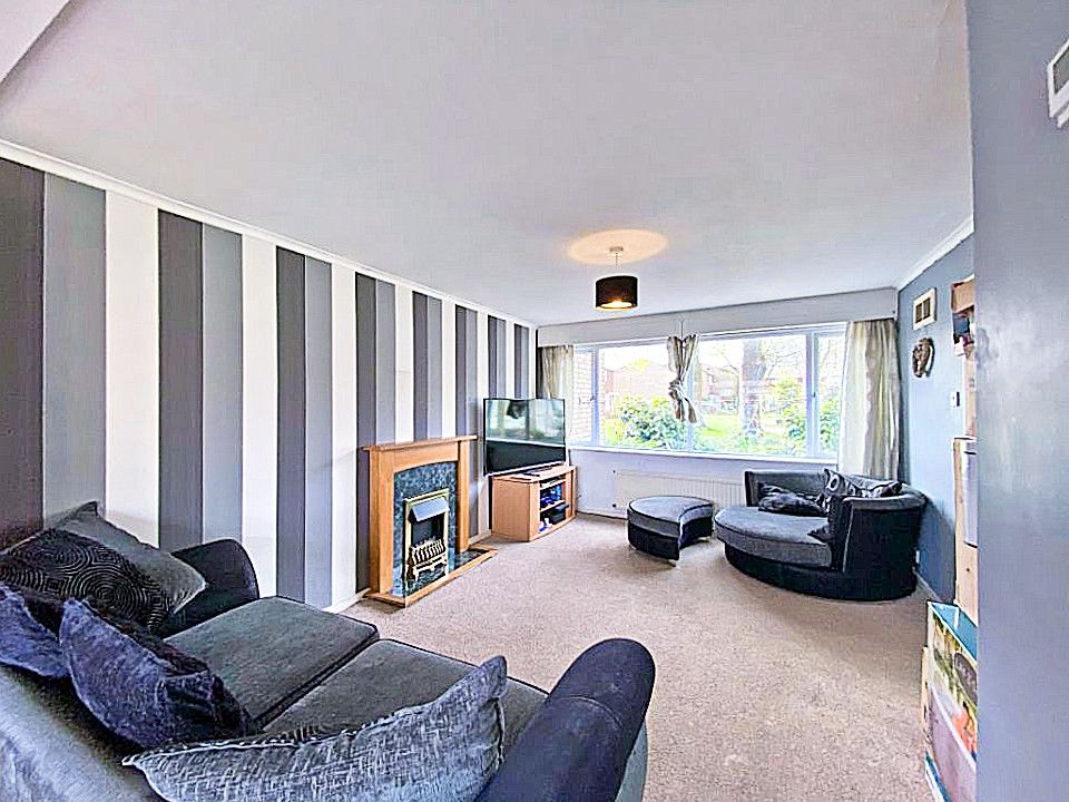 Property photo 3 of 11 3