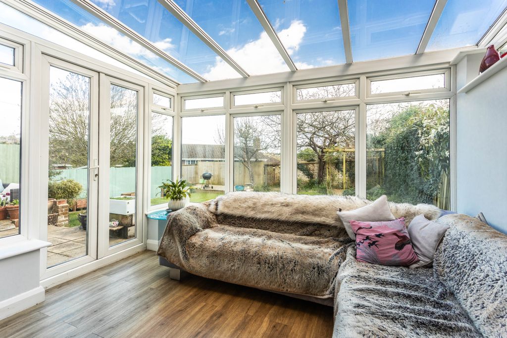 Property photo 3 of 40 3