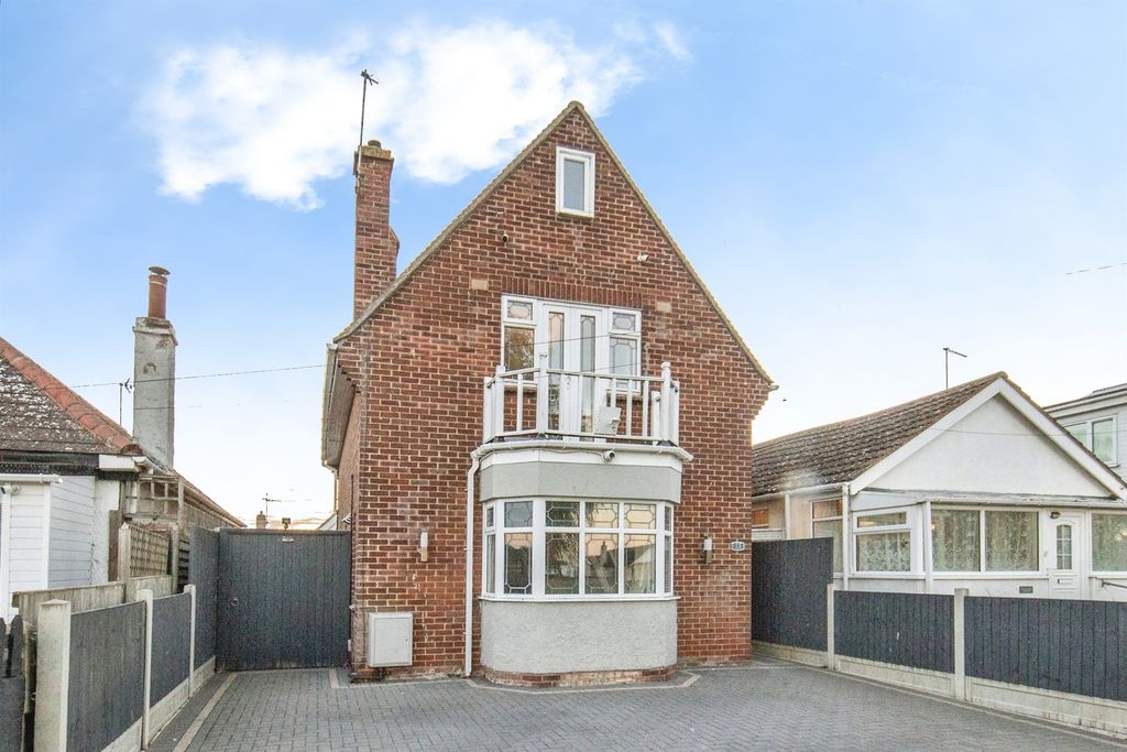 Property photo 1 of 22
