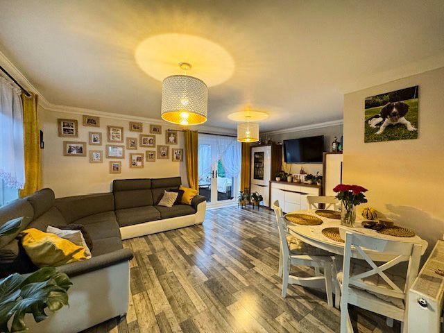 Property photo 3 of 22