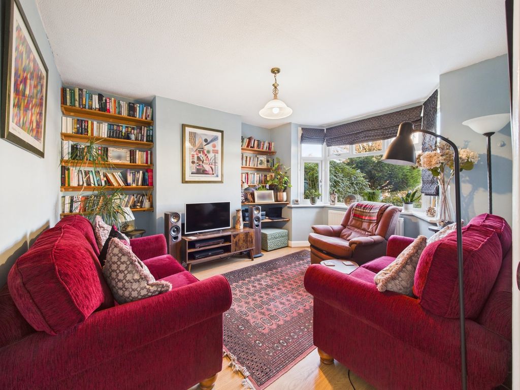 Property photo 2 of 11 Picture No. 25