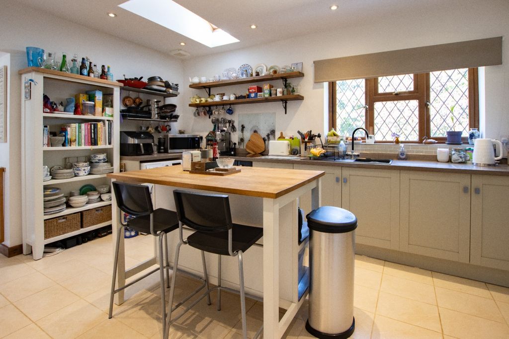 Property photo 3 of 32 53104111