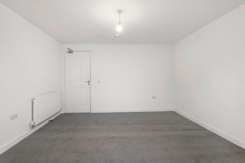 Property photo 3 of 13 Photo 3