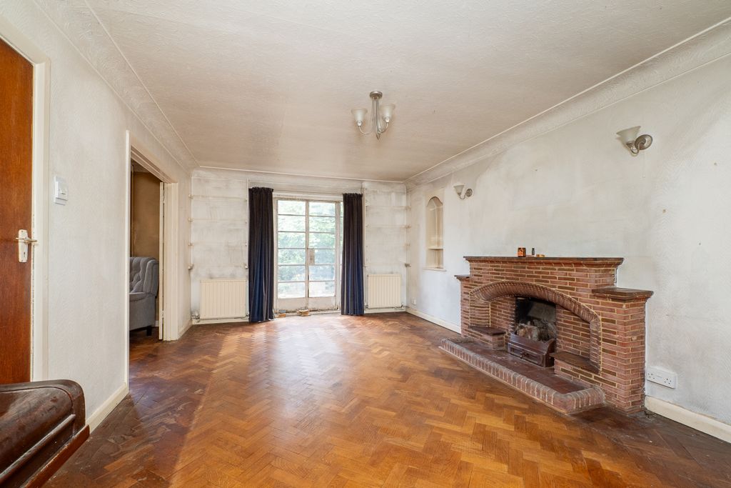 Property photo 2 of 25 Picture No. 01