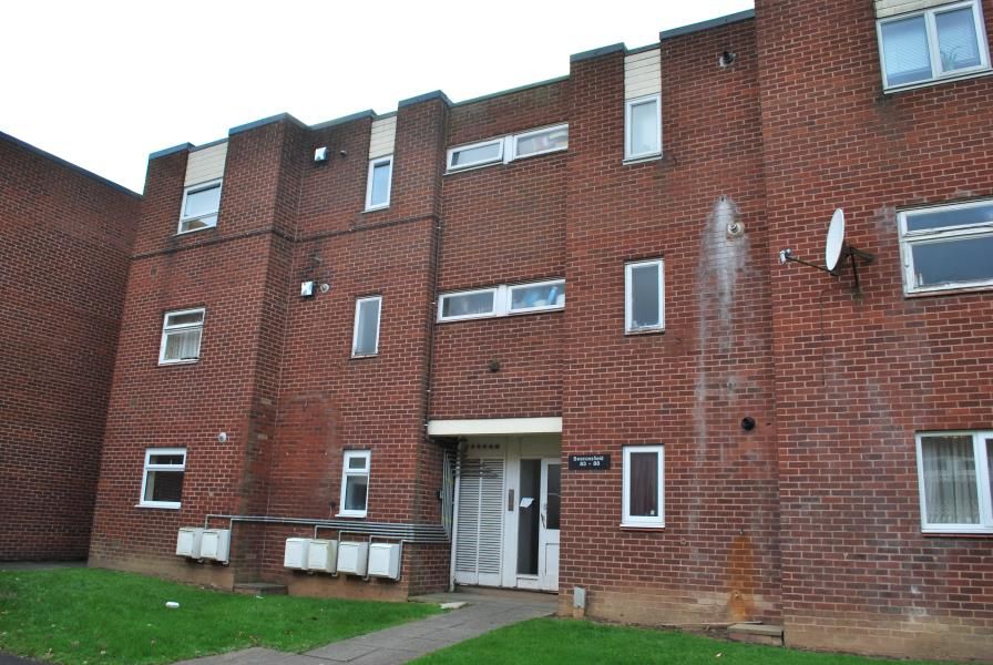 Property photo 1 of 3