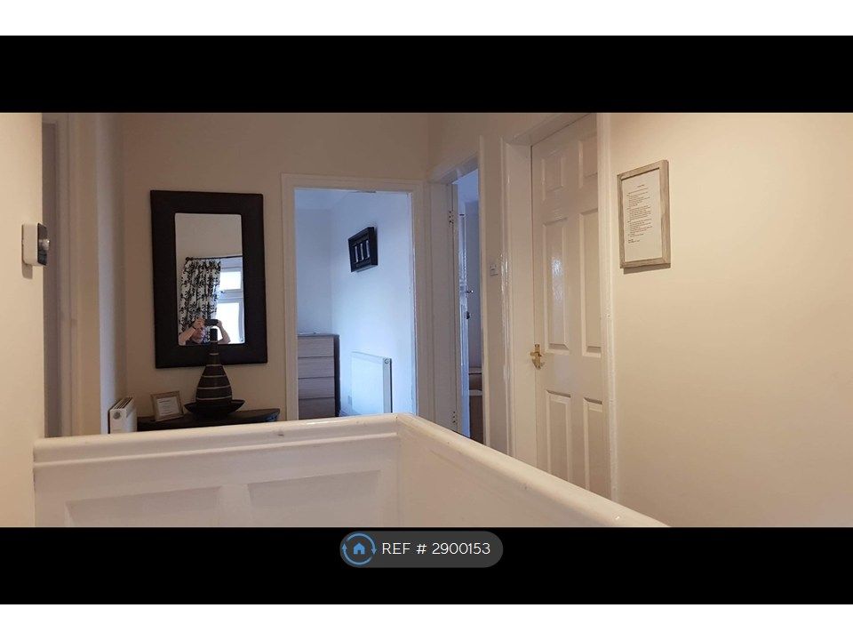 Property photo 2 of 26