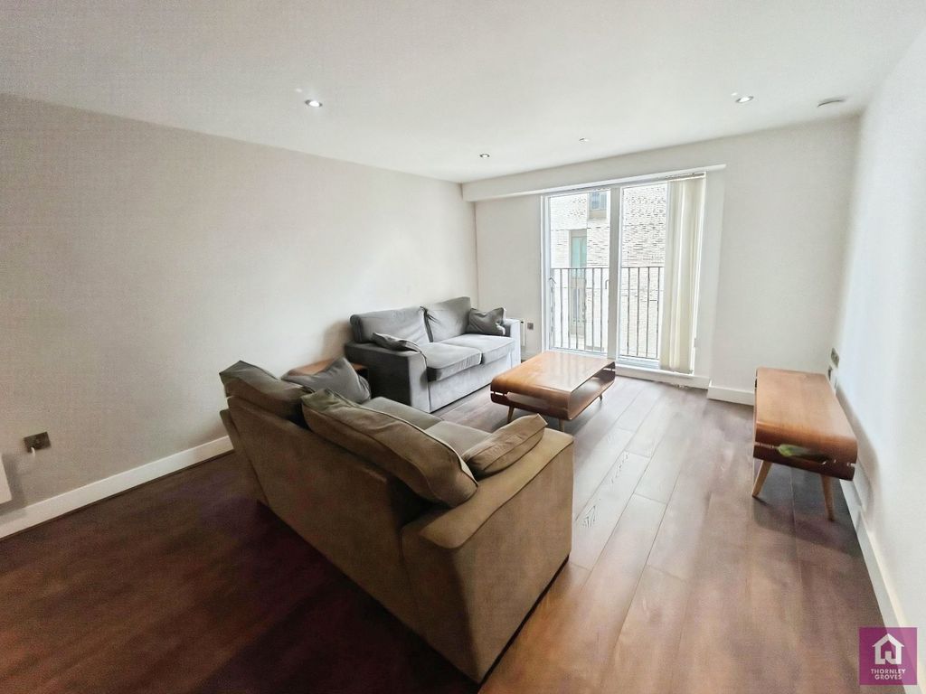 Property photo 2 of 17 Picture No. 10