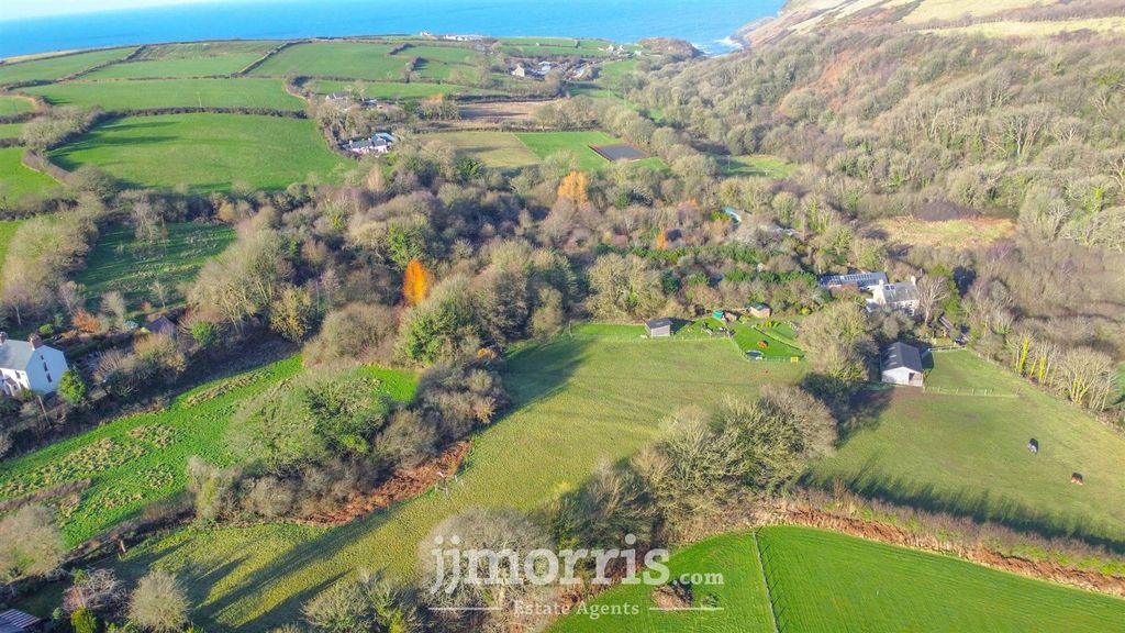 Property photo 2 of 66