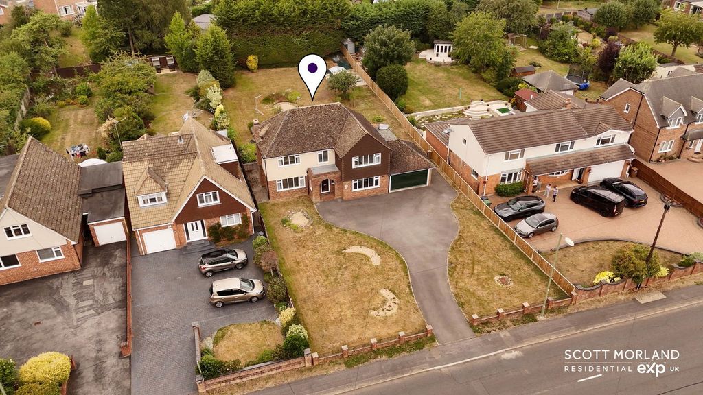 Property photo 2 of 23