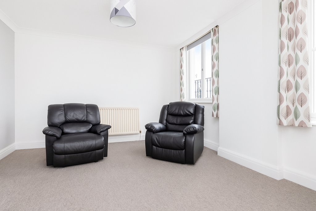 Property photo 3 of 9