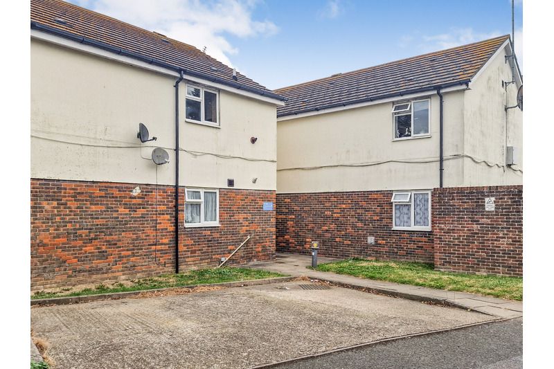 Property photo 2 of 15