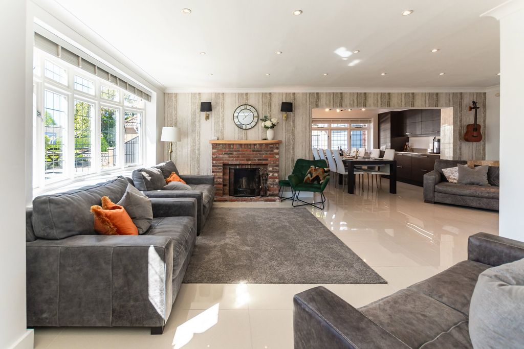 Additional image 7 of 4 bed detached house for saleOrchards Croft, Grimsby DN33