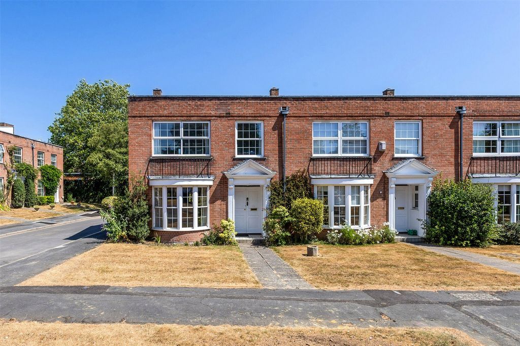 Property photo 1 of 16 Picture No. 02