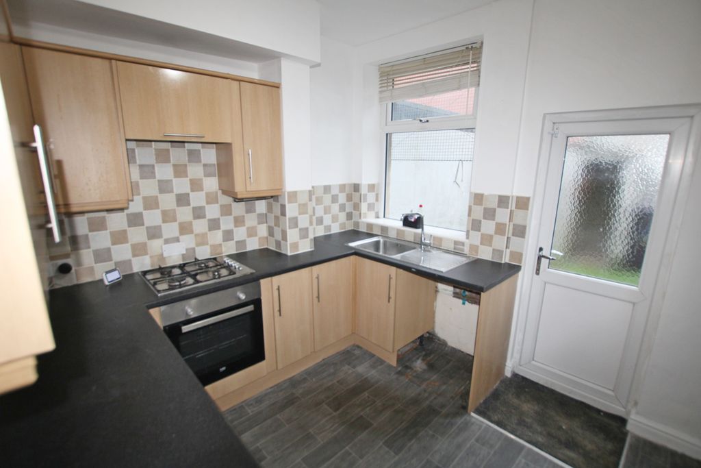 Property photo 3 of 7 3