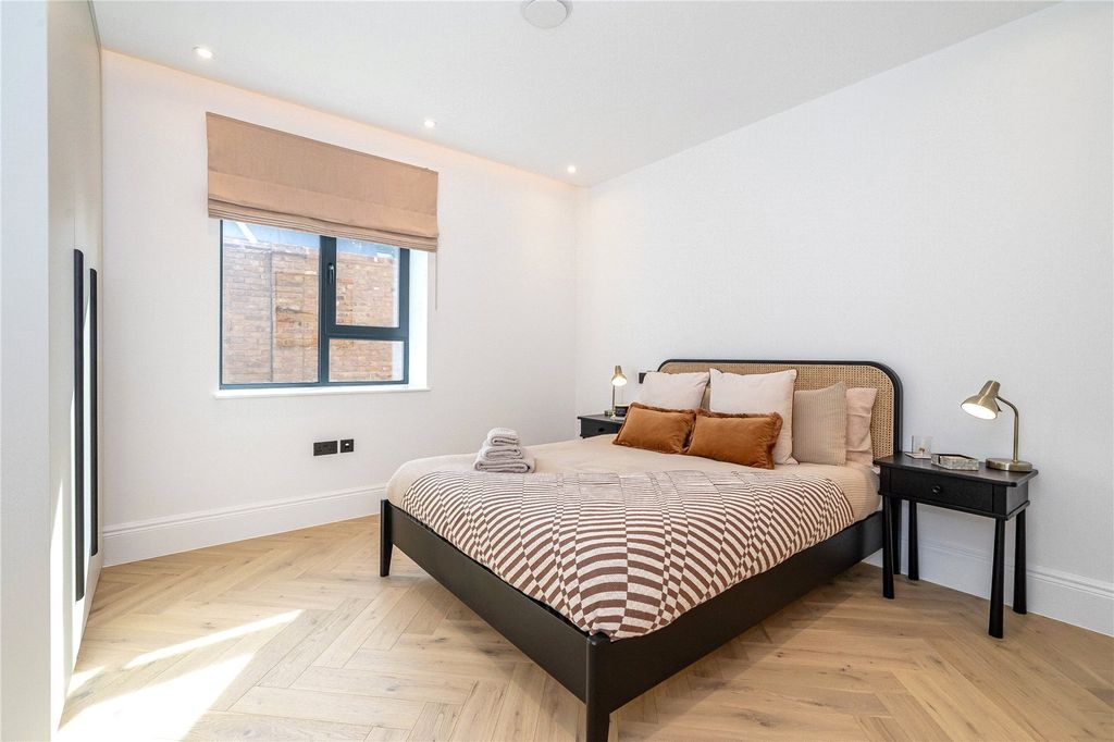 Property photo 3 of 36 Picture No. 31