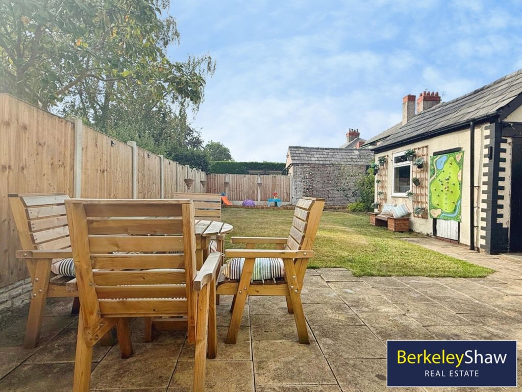Property photo 2 of 21 Rear Garden