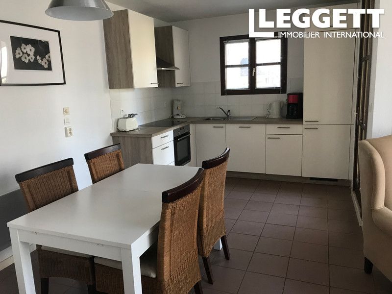 Property photo 3 of 8