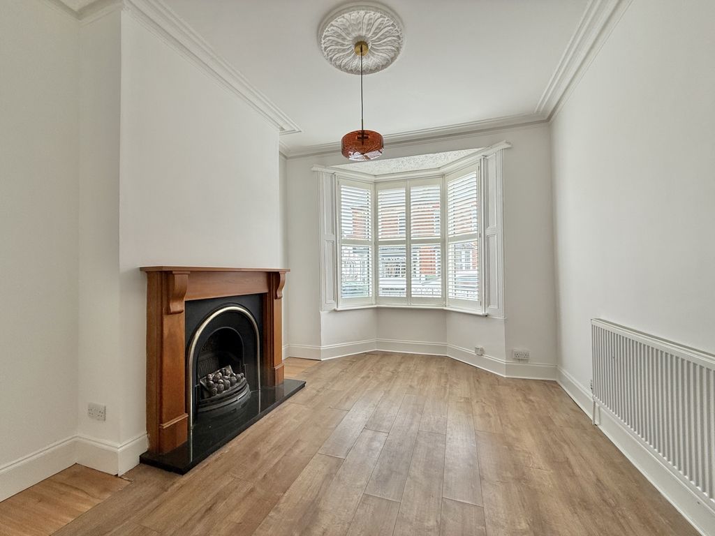 Property photo 2 of 19 Photo 2