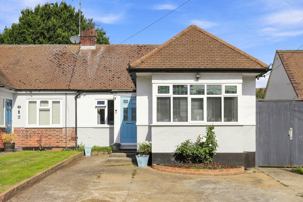 Property photo 1 of 25