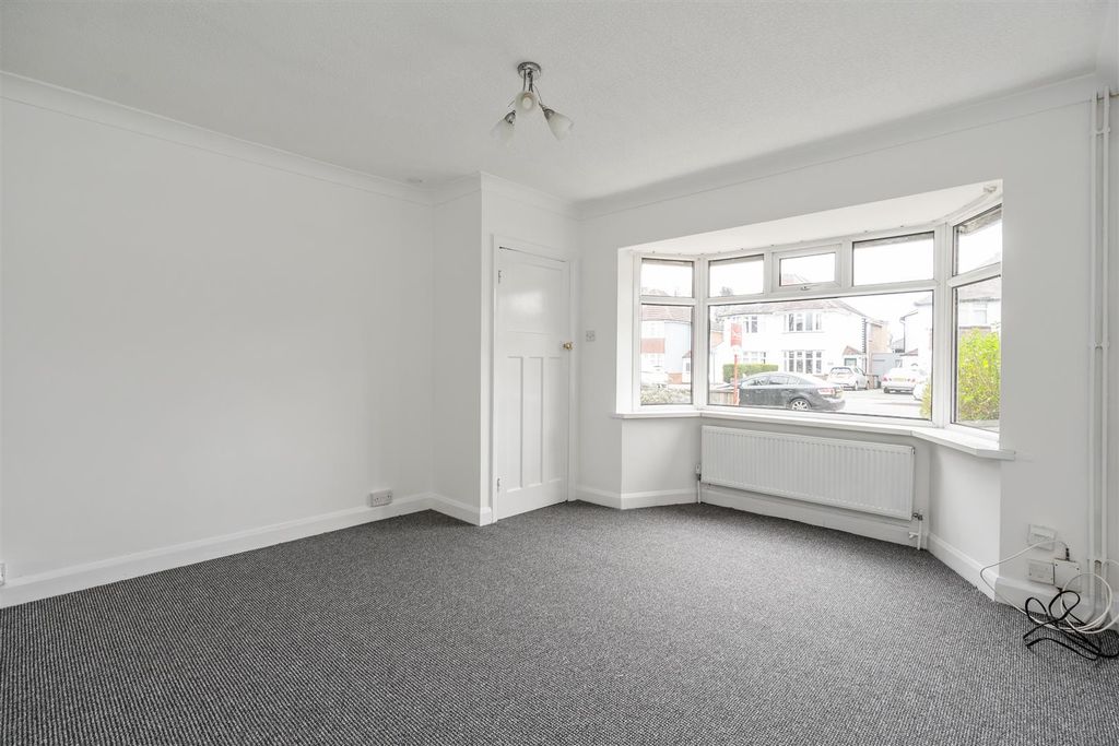 Property photo 3 of 11 162 Marshall Lake Road_2.Jpg