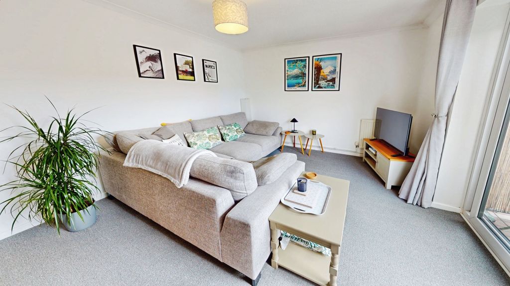 Property photo 3 of 11 F1c0Cb3d-09012026_143226
