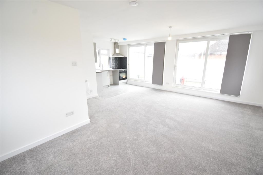 Property photo 2 of 7 Dsc_3129.Jpg