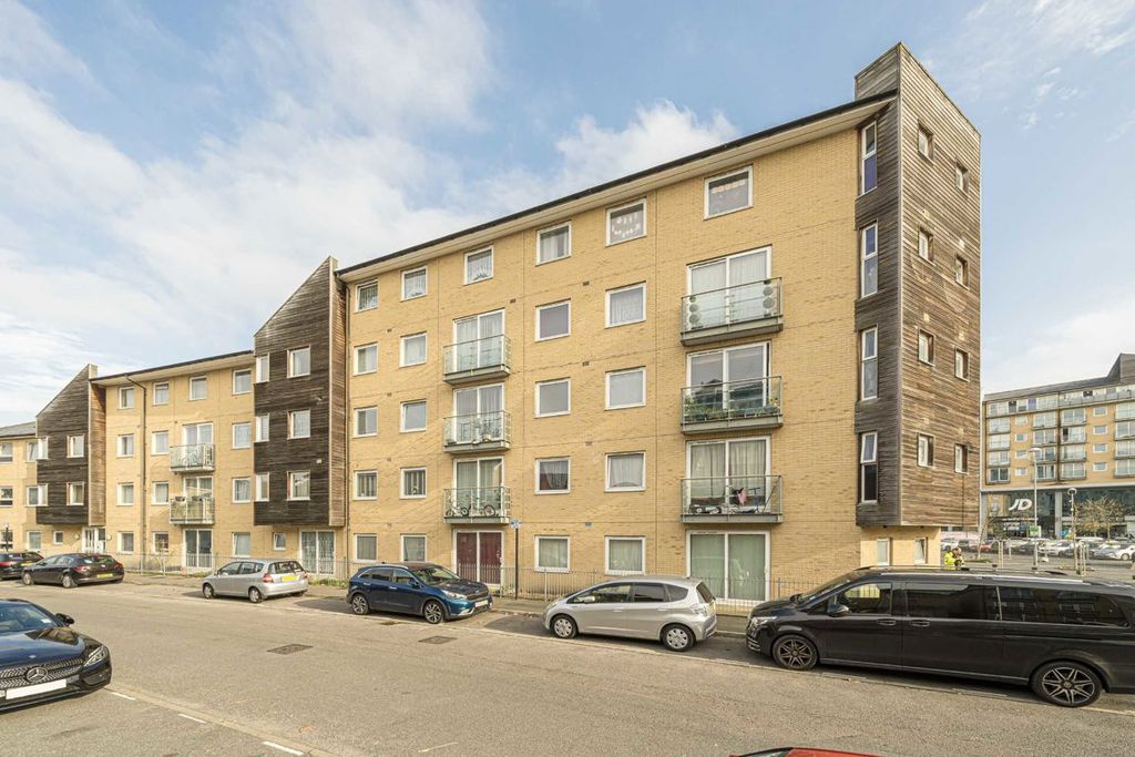 Property photo 1 of 6