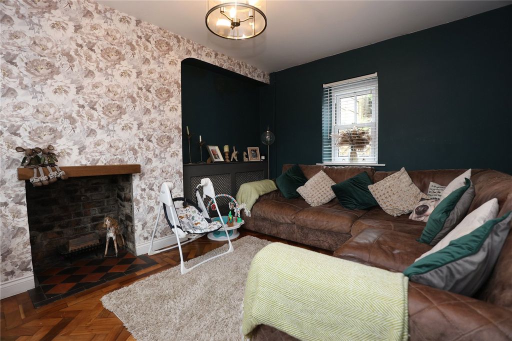 Property photo 2 of 19 Picture No. 06