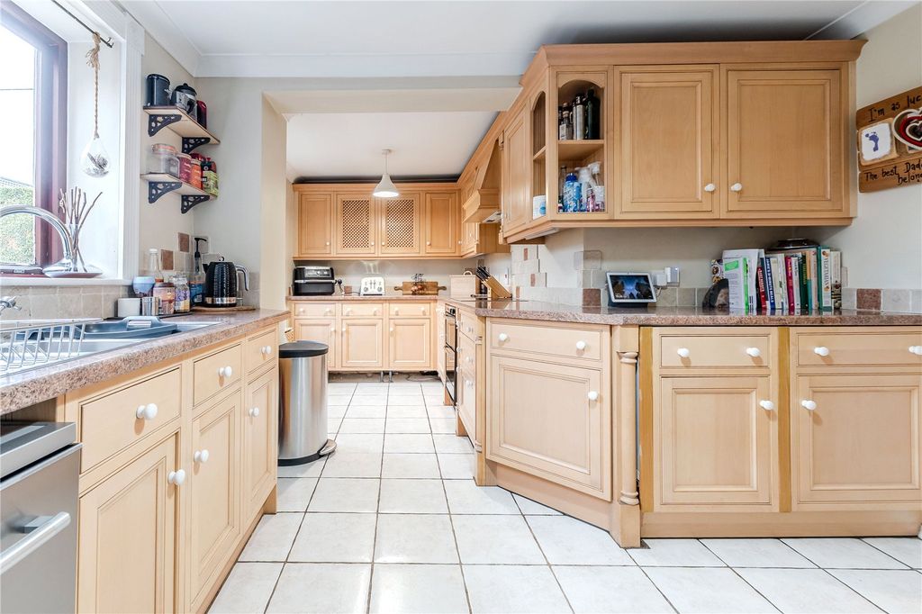 Property photo 3 of 16 Picture No. 16