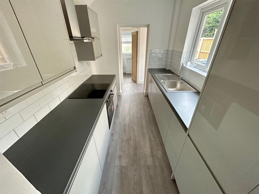 Property photo 2 of 13 Kitchen 1.Jpg