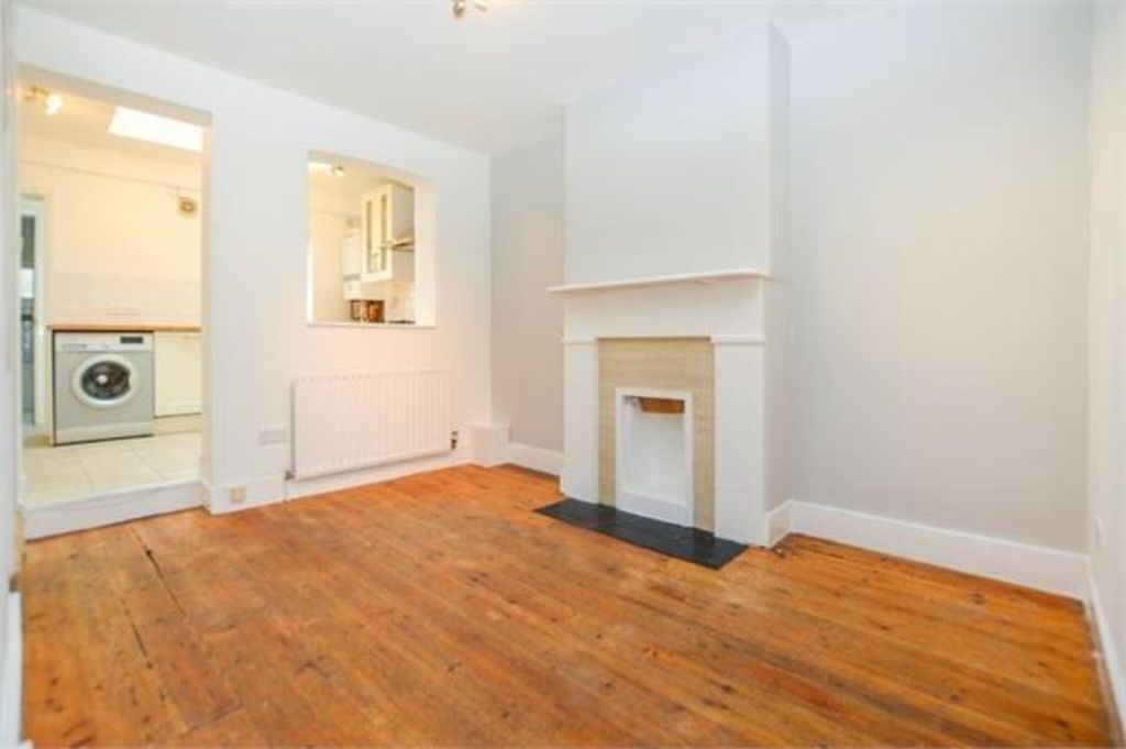 Property photo 3 of 7
