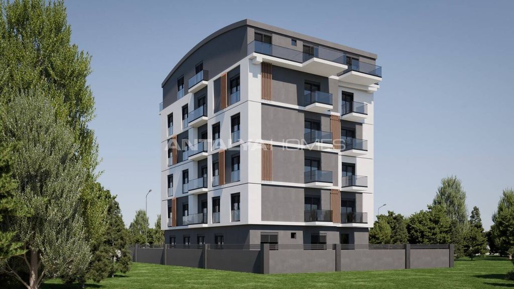 Property photo 3 of 6