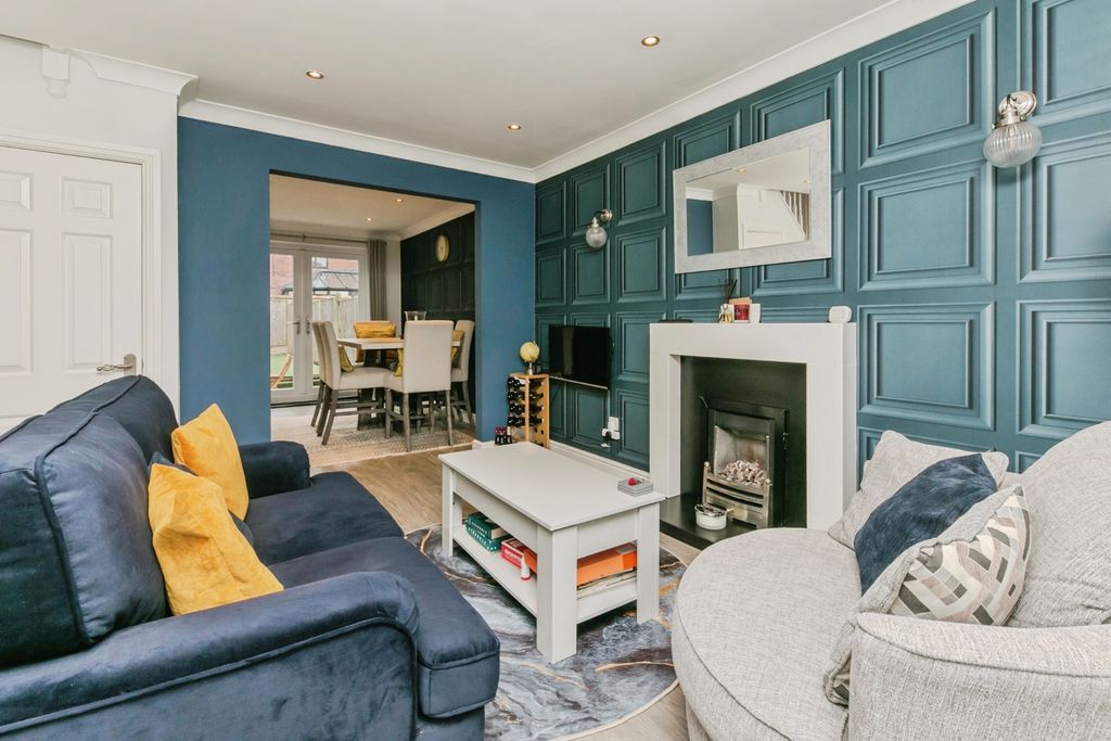 Property photo 2 of 18 Pbox-Img.Jpg