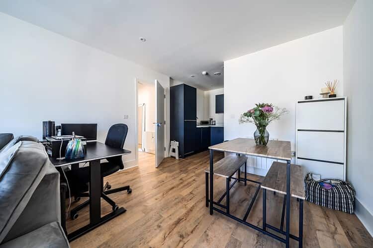 Property photo 3 of 11