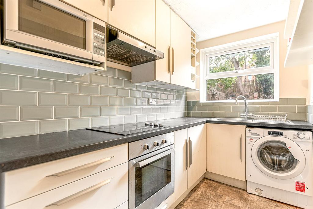 Property photo 3 of 17 Image 07.Jpg