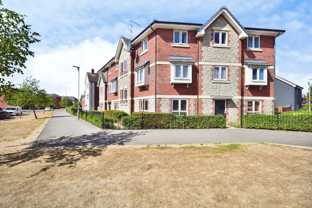 Property photo 1 of 16 Pbox-Img.Jpg