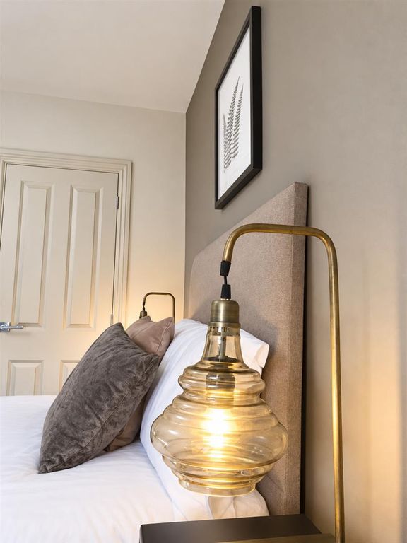 Property photo 2 of 5 Room Three & Ensuite
