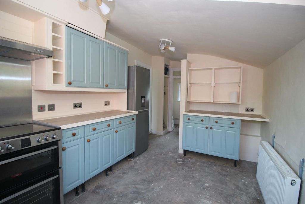 Property photo 3 of 20 Img_2231.Jpg