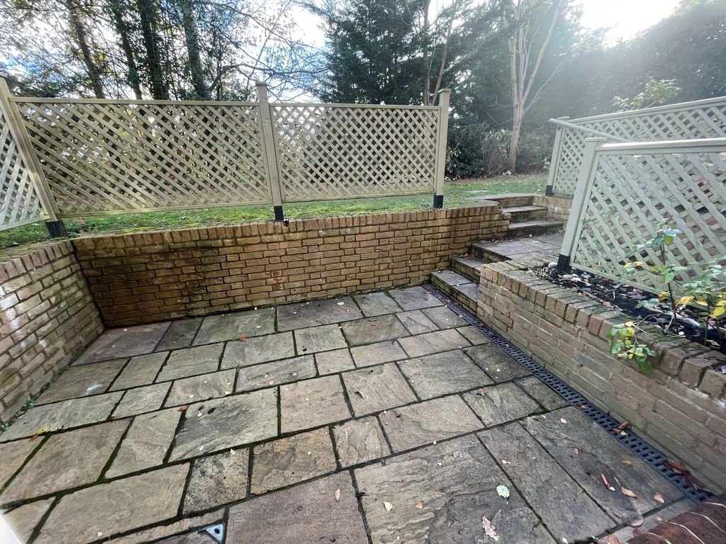 Property photo 3 of 7 Patio Garden