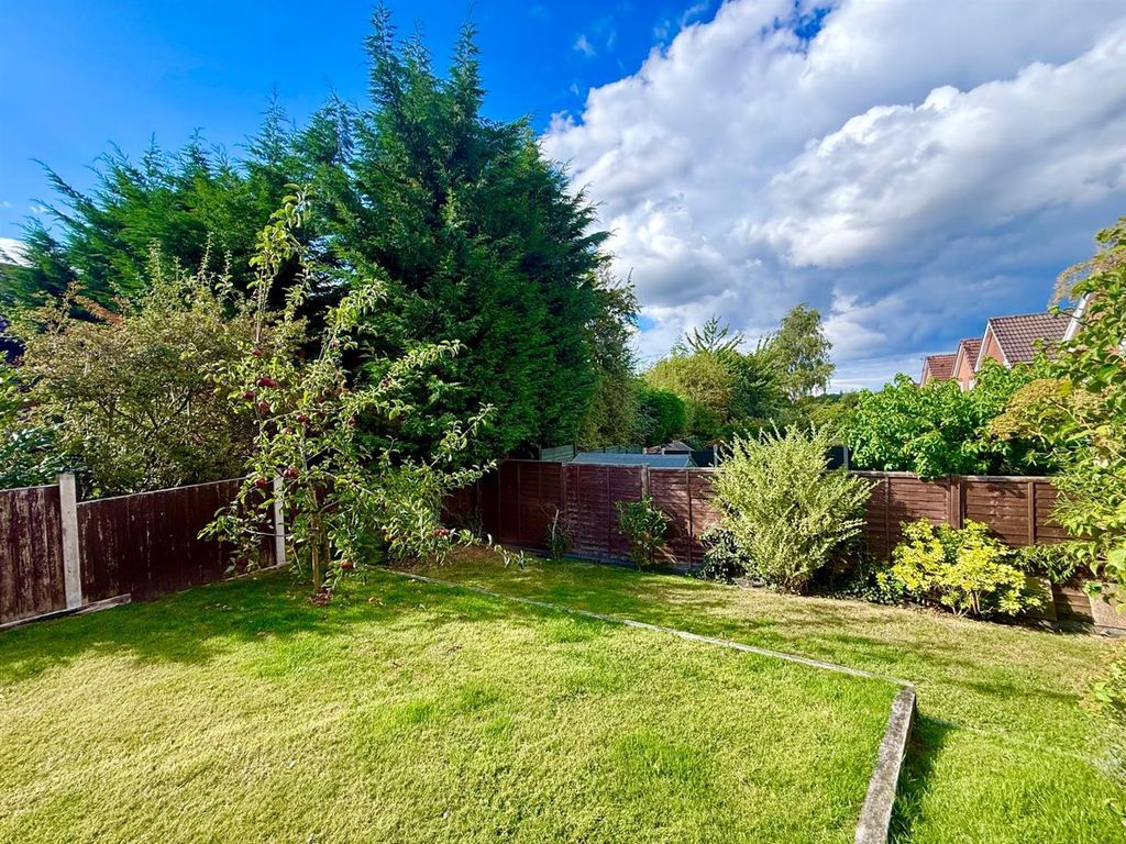 Property photo 2 of 14