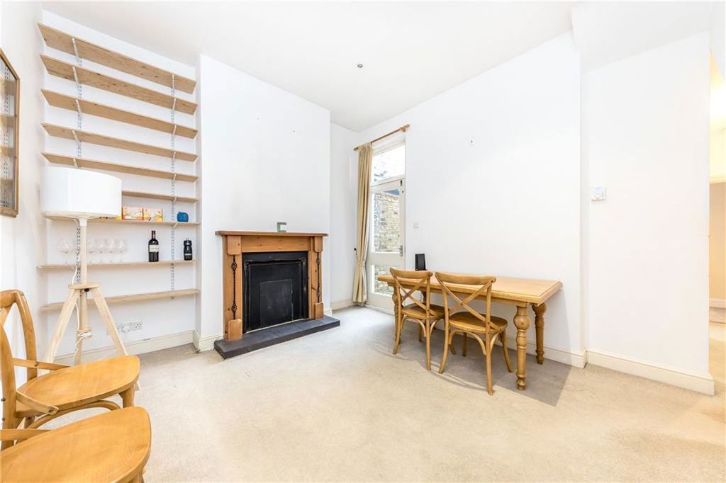 Property photo 3 of 7