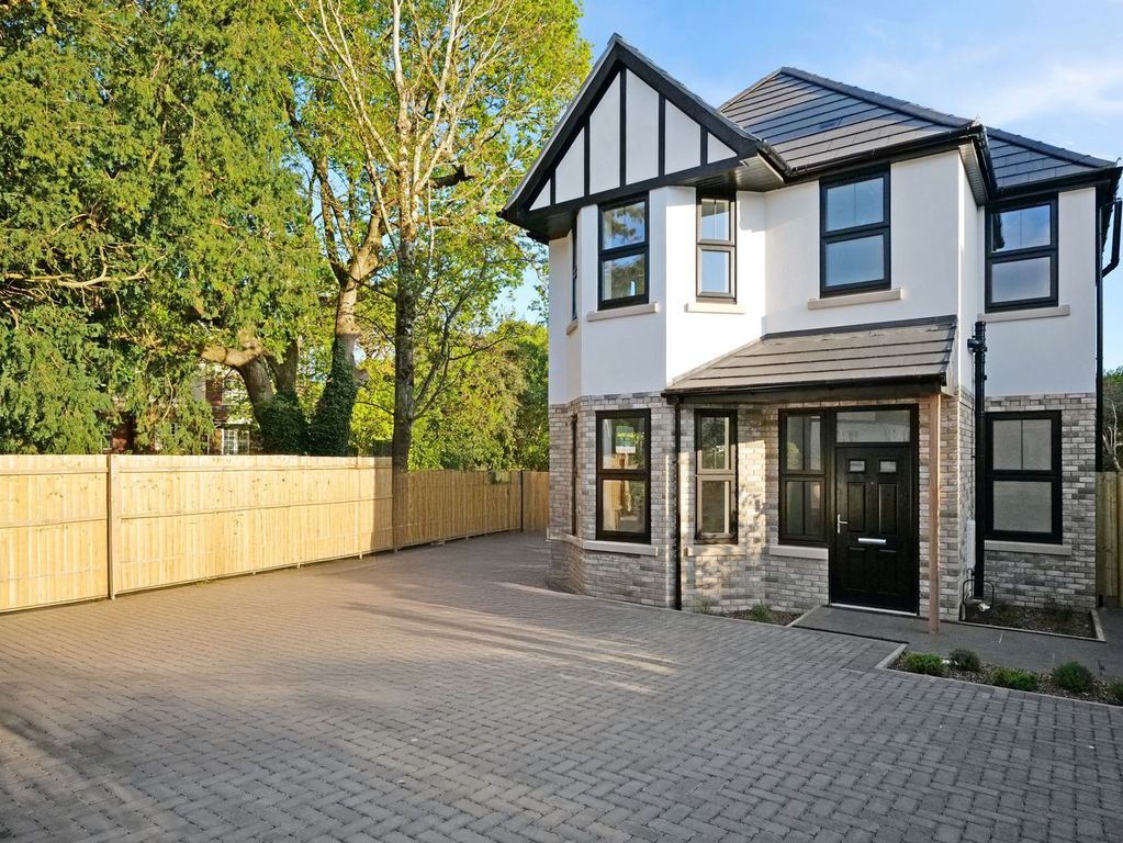 Property photo 1 of 24