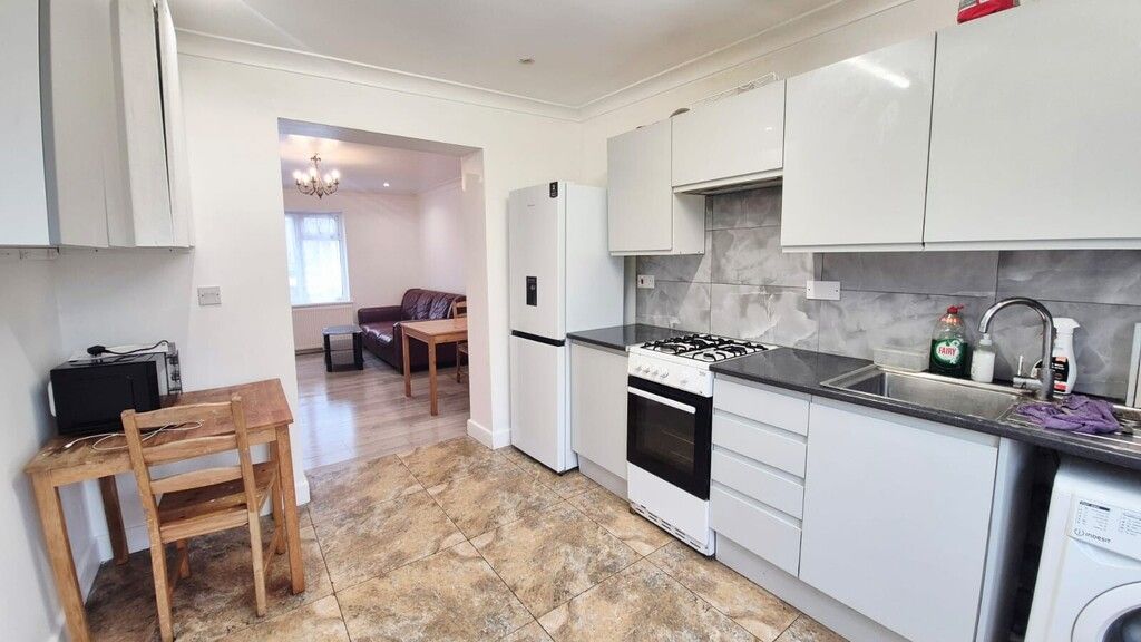 Property photo 3 of 15 4.Jpg