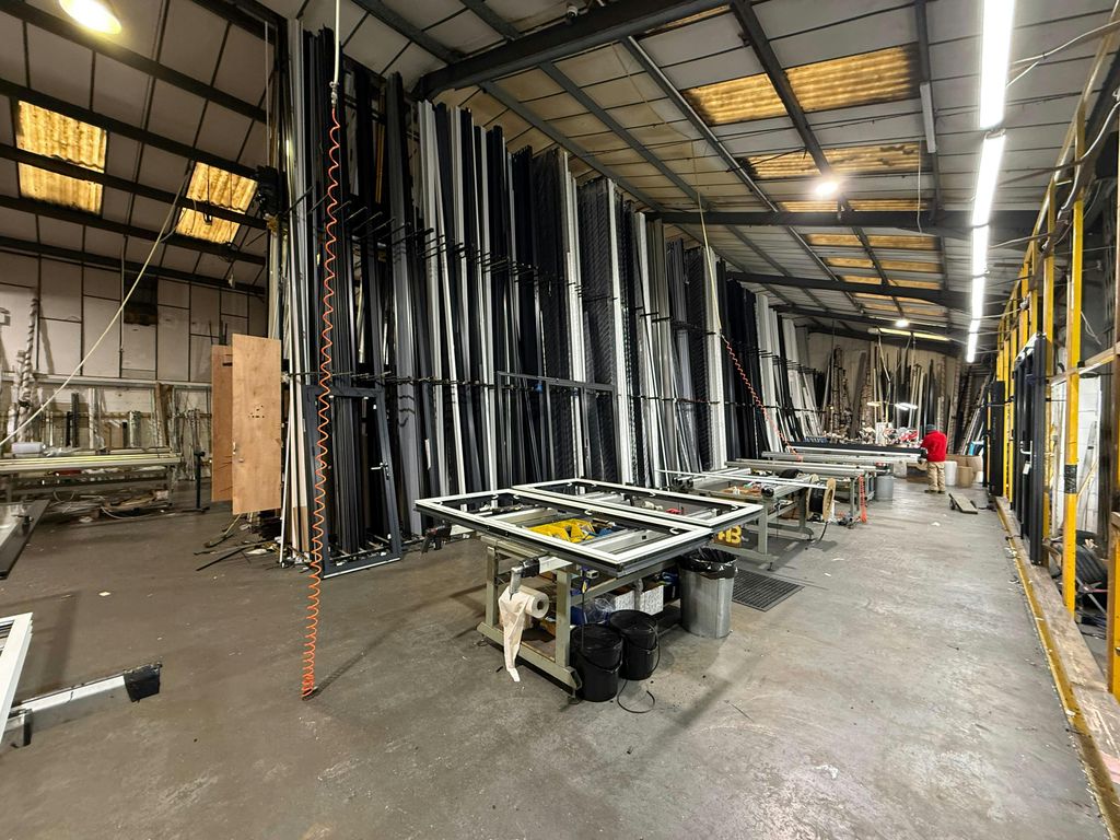 Property photo 2 of 3 Internal