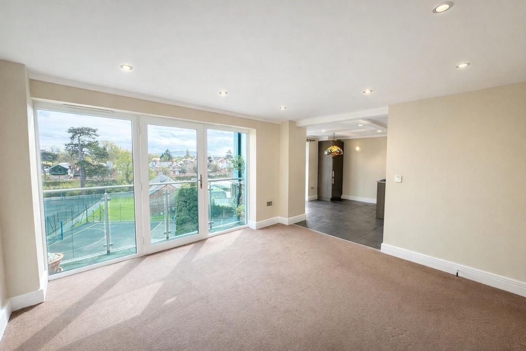 Property photo 3 of 13 Living Room