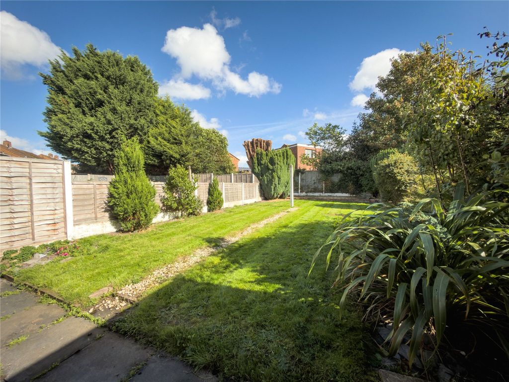 Property photo 2 of 19 Picture No. 06
