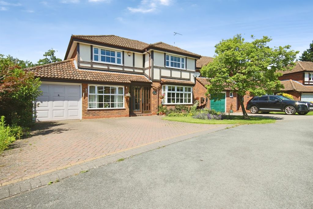 Property photo 1 of 19