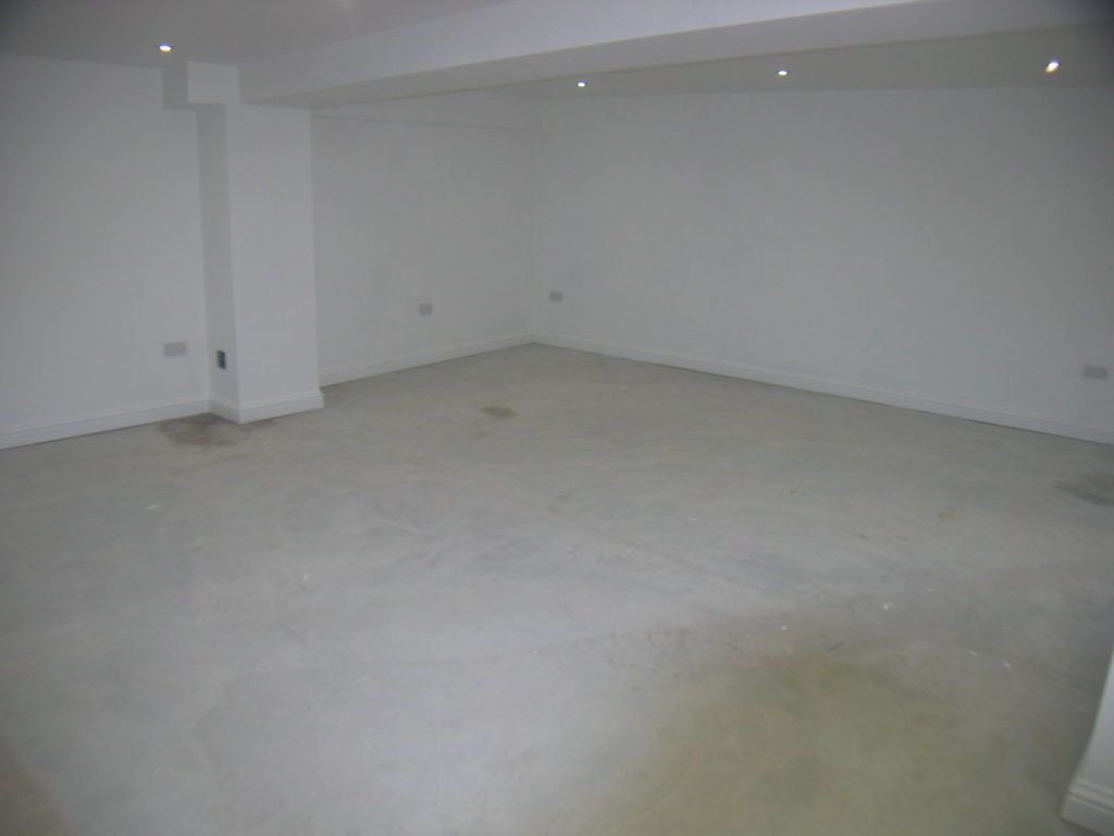 Property photo 3 of 4