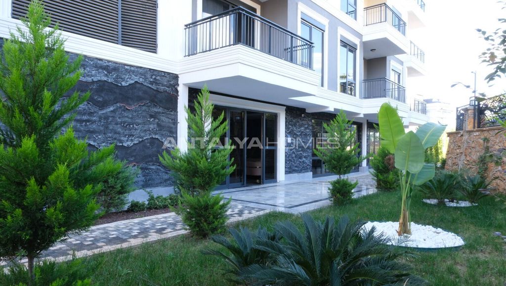 Property photo 2 of 29