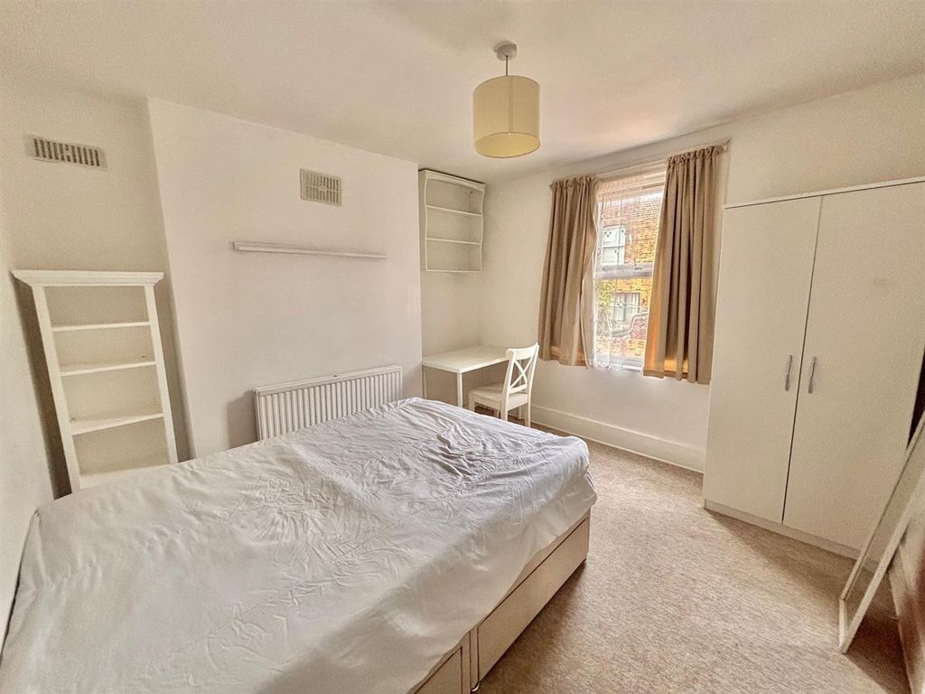 Property photo 3 of 10 3.Jpg